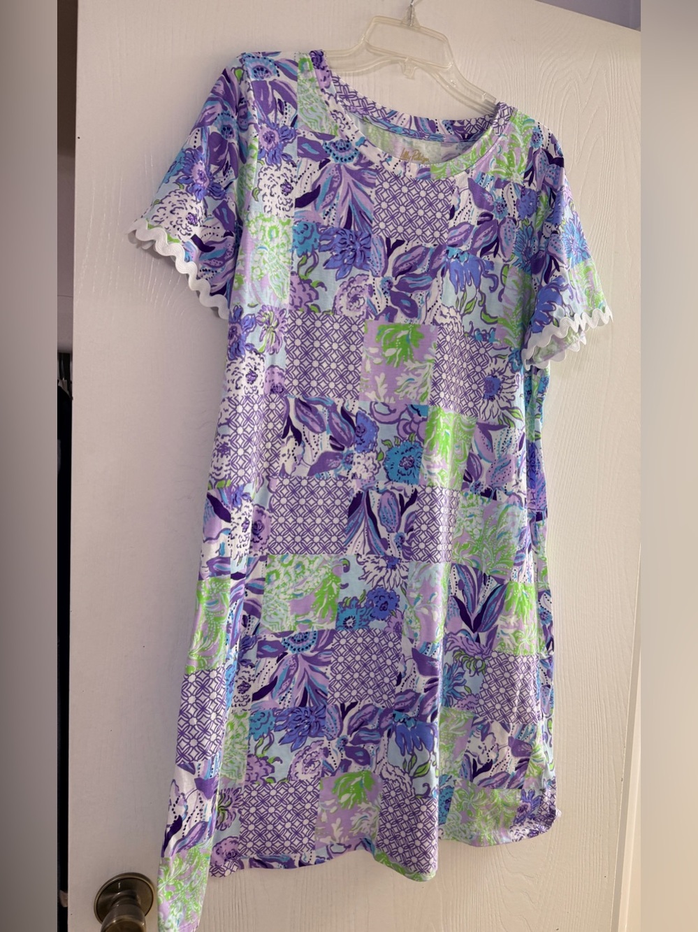 Lily Pulitzer Cody short sleeved dress.